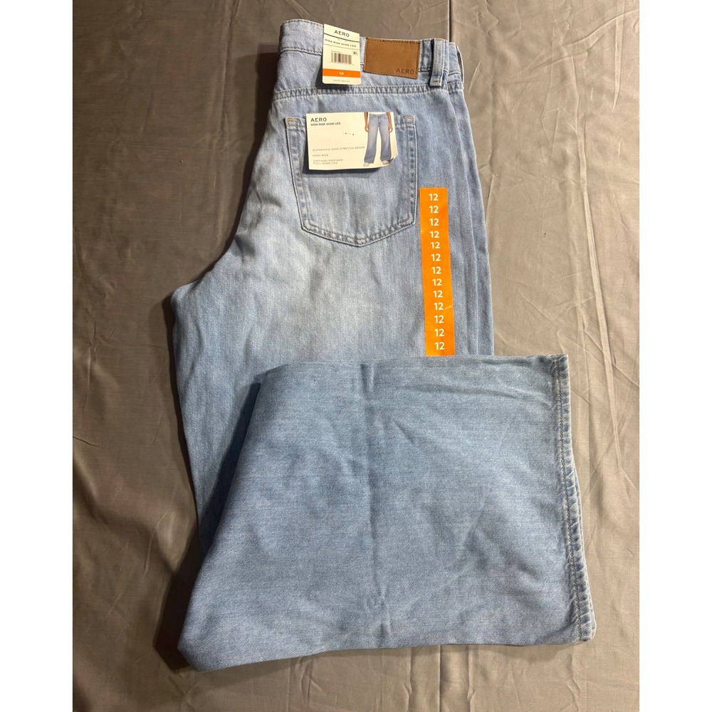 Aeropostale High Rise Wide Leg Jeans Light Wash Blue Denim Size 12 NWT